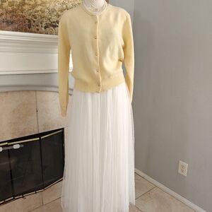 Vergamot Cream Cardigan with Button Detail